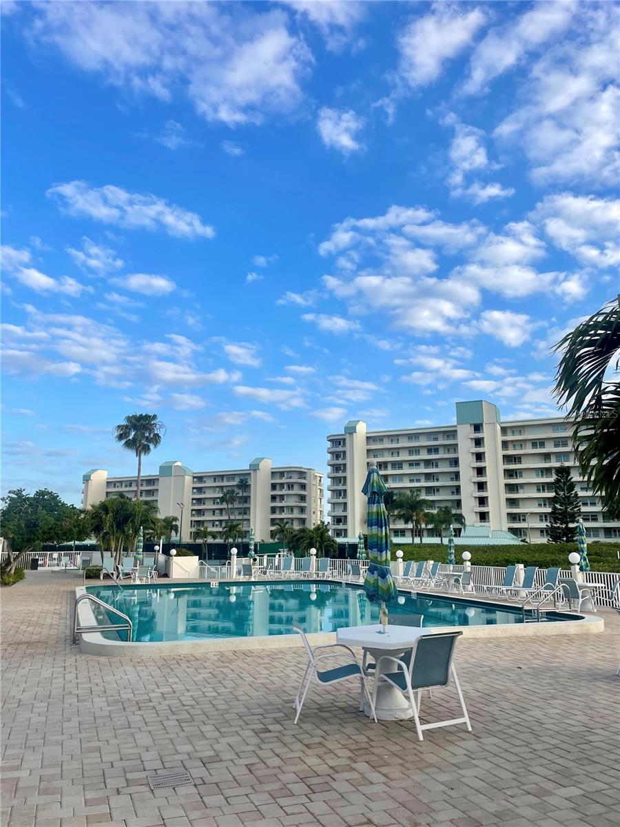 Image 30 of 37 For 7872 Sailboat Key Blvd S Boulevard S 504