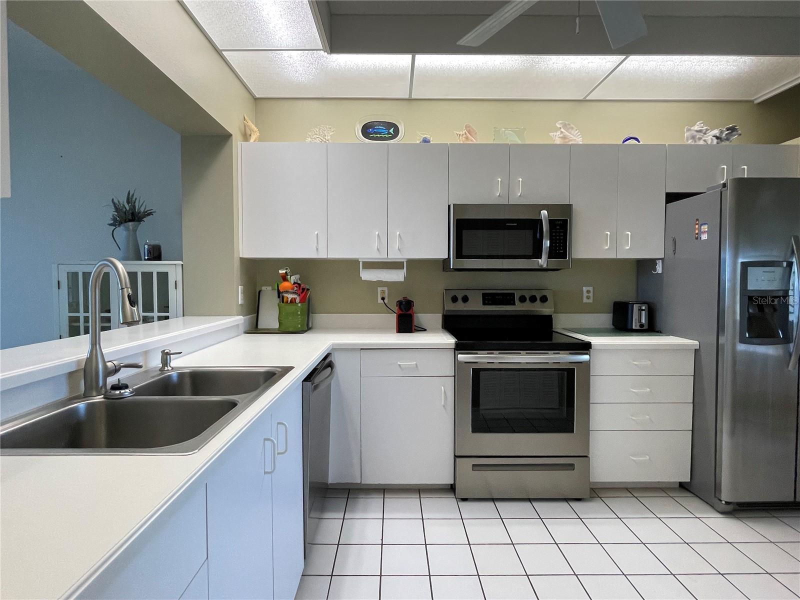 Image 5 of 37 For 7872 Sailboat Key Blvd S Boulevard S 504