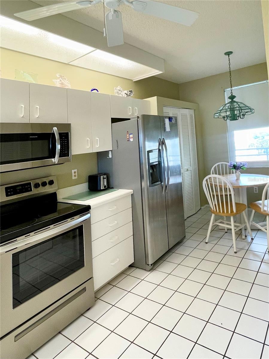 Image 6 of 37 For 7872 Sailboat Key Blvd S Boulevard S 504