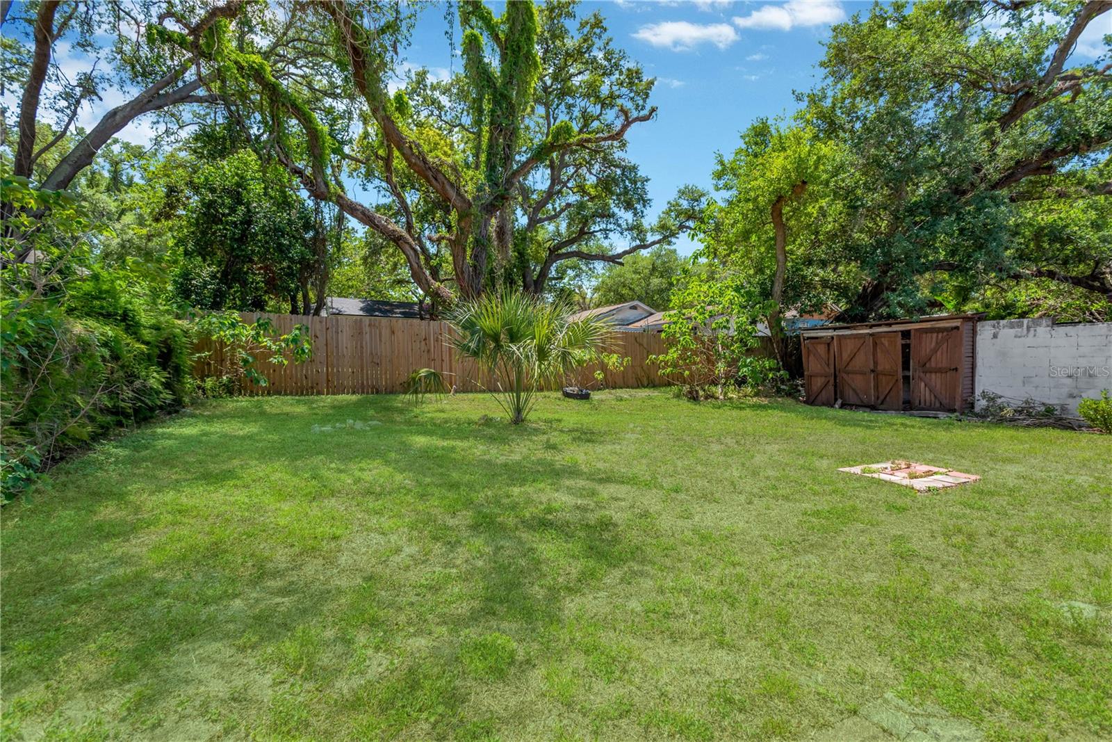 Image 18 of 21 For 1315 Osborne Avenue