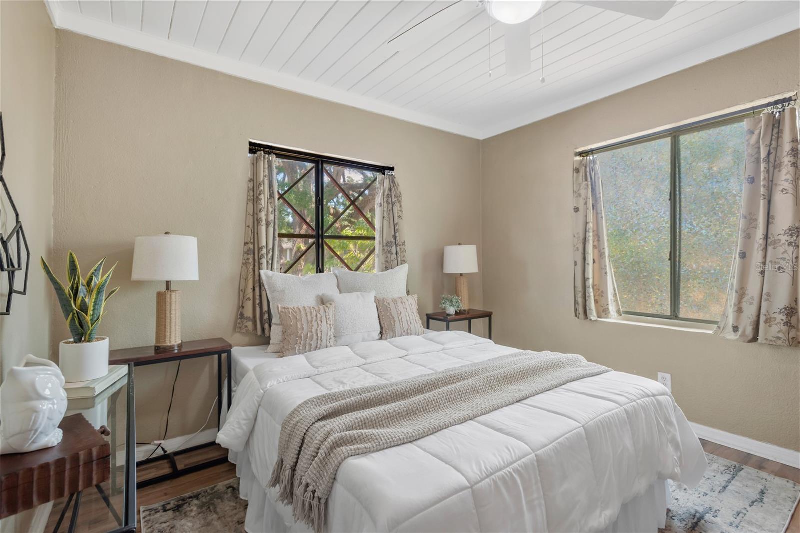 Image 3 of 21 For 1315 Osborne Avenue