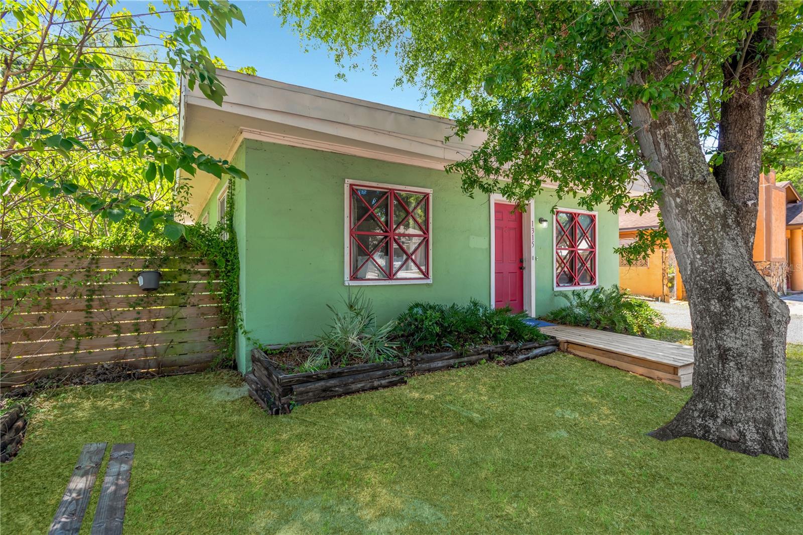 Image 6 of 21 For 1315 Osborne Avenue