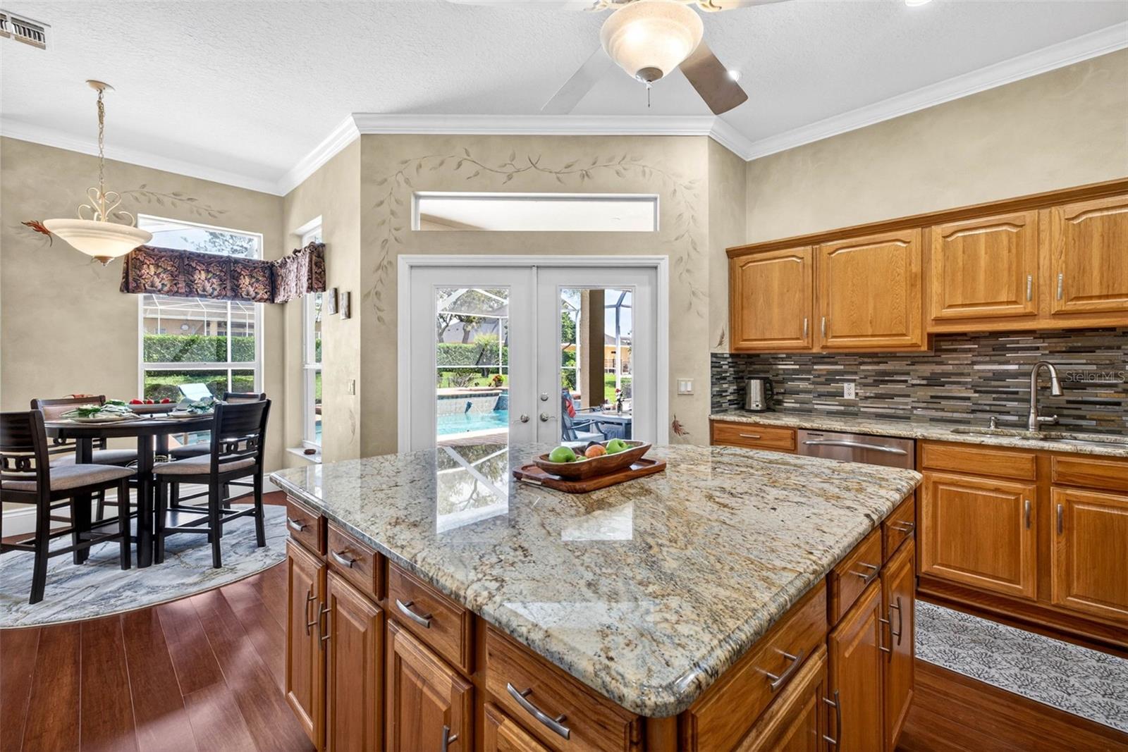 Image 26 of 76 For 10211 Ridge Top Loop