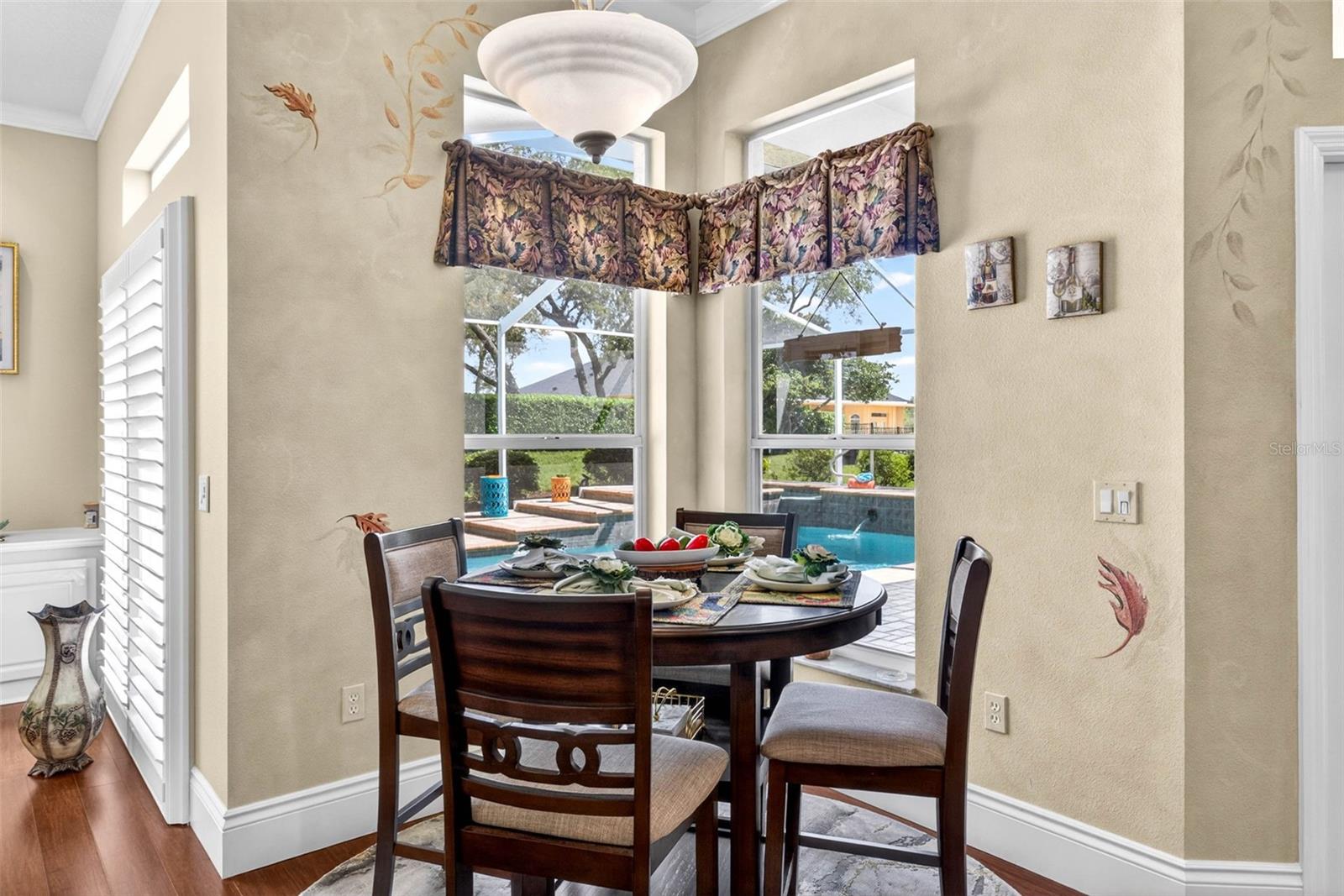 Image 29 of 76 For 10211 Ridge Top Loop