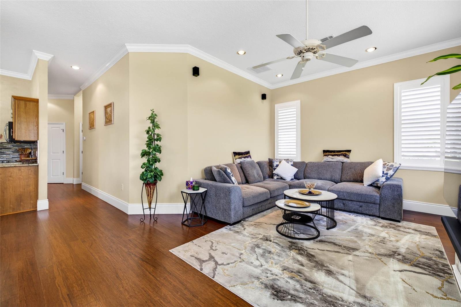 Image 33 of 76 For 10211 Ridge Top Loop