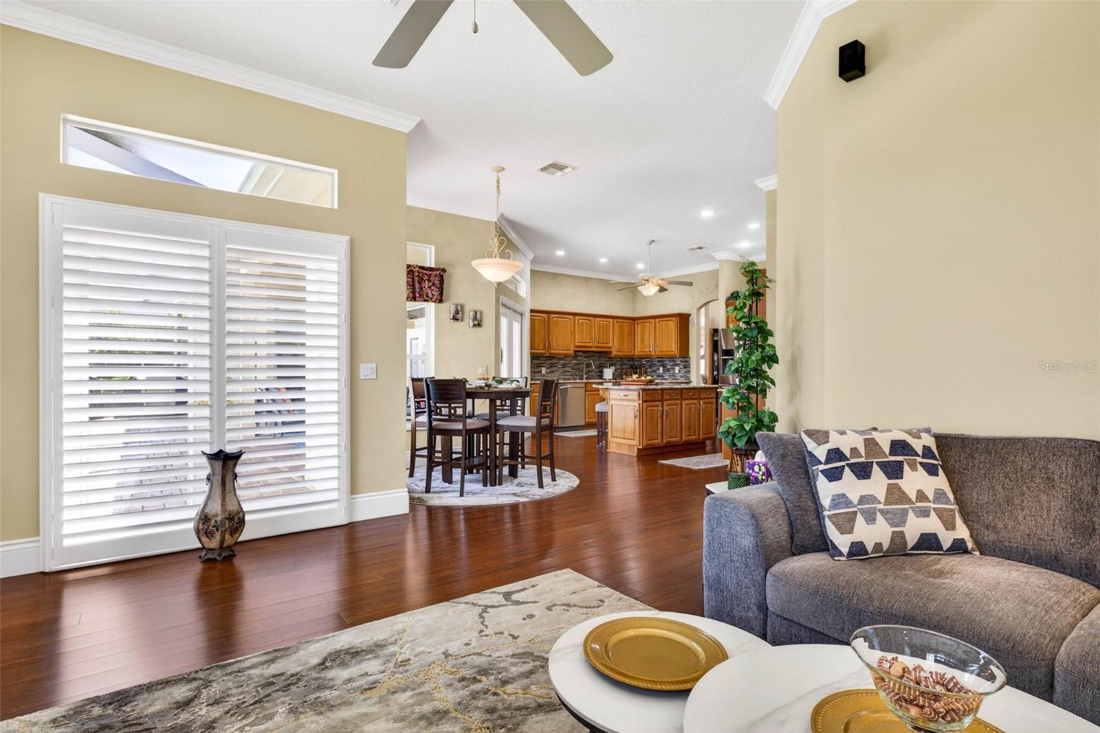 Image 35 of 76 For 10211 Ridge Top Loop