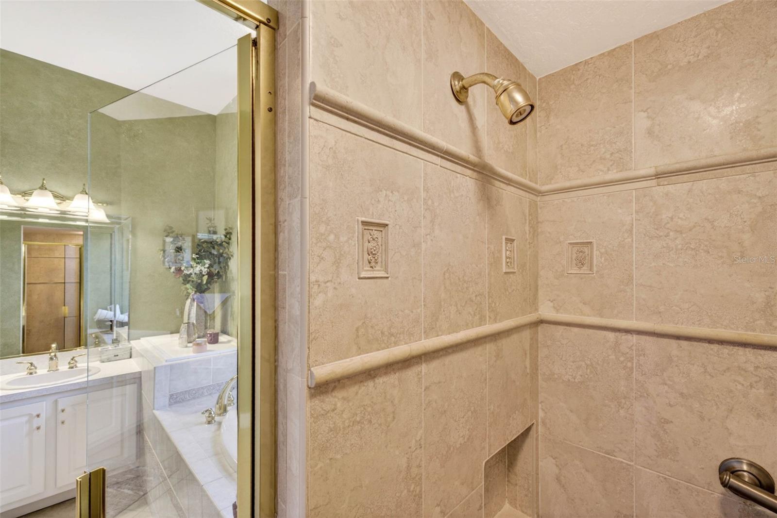 Image 51 of 76 For 10211 Ridge Top Loop