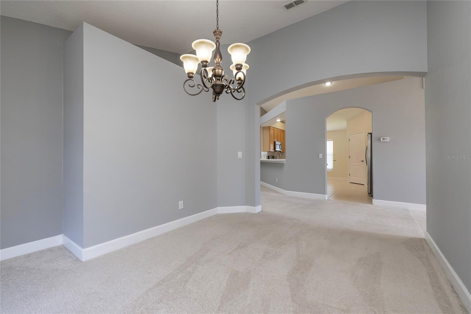 Image 14 of 45 For 219 Bay Arbor Boulevard