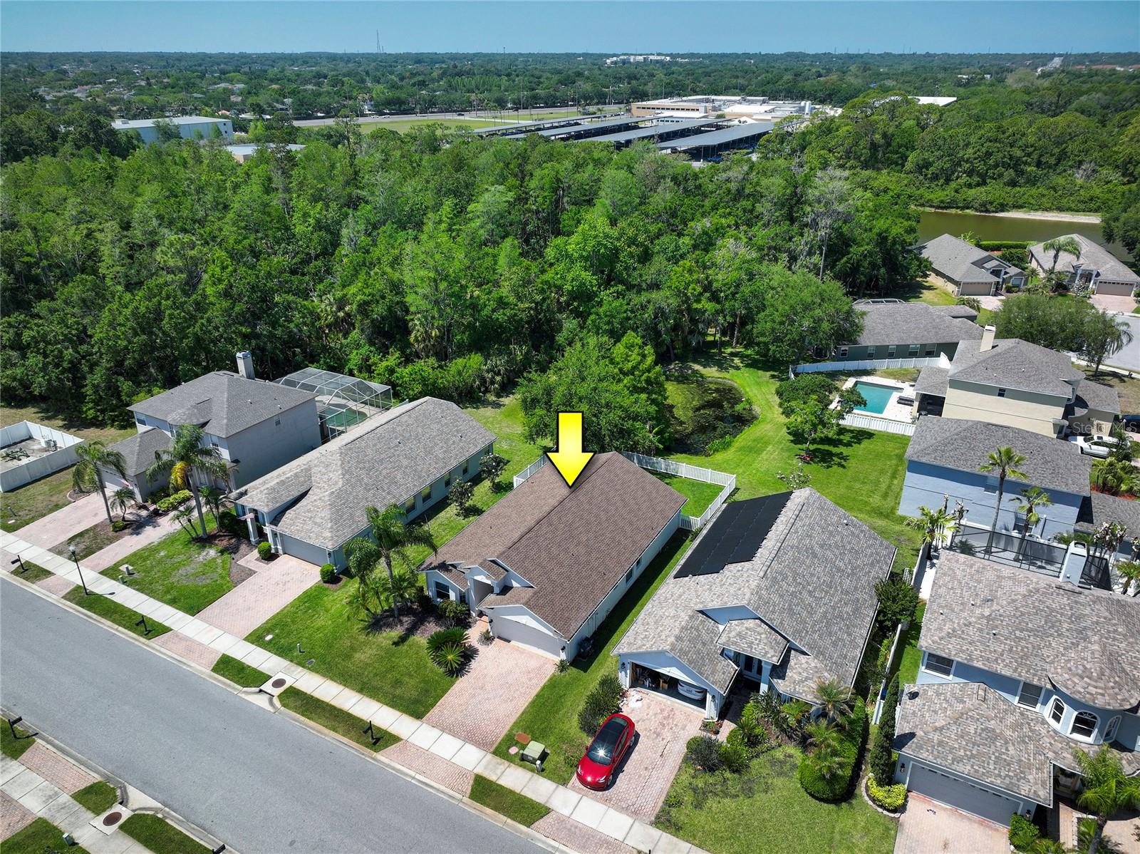 Image 2 of 45 For 219 Bay Arbor Boulevard