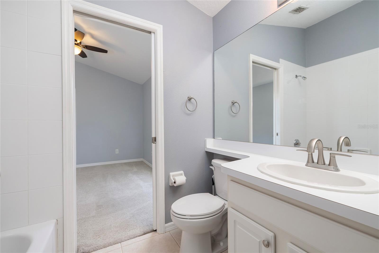 Image 25 of 45 For 219 Bay Arbor Boulevard