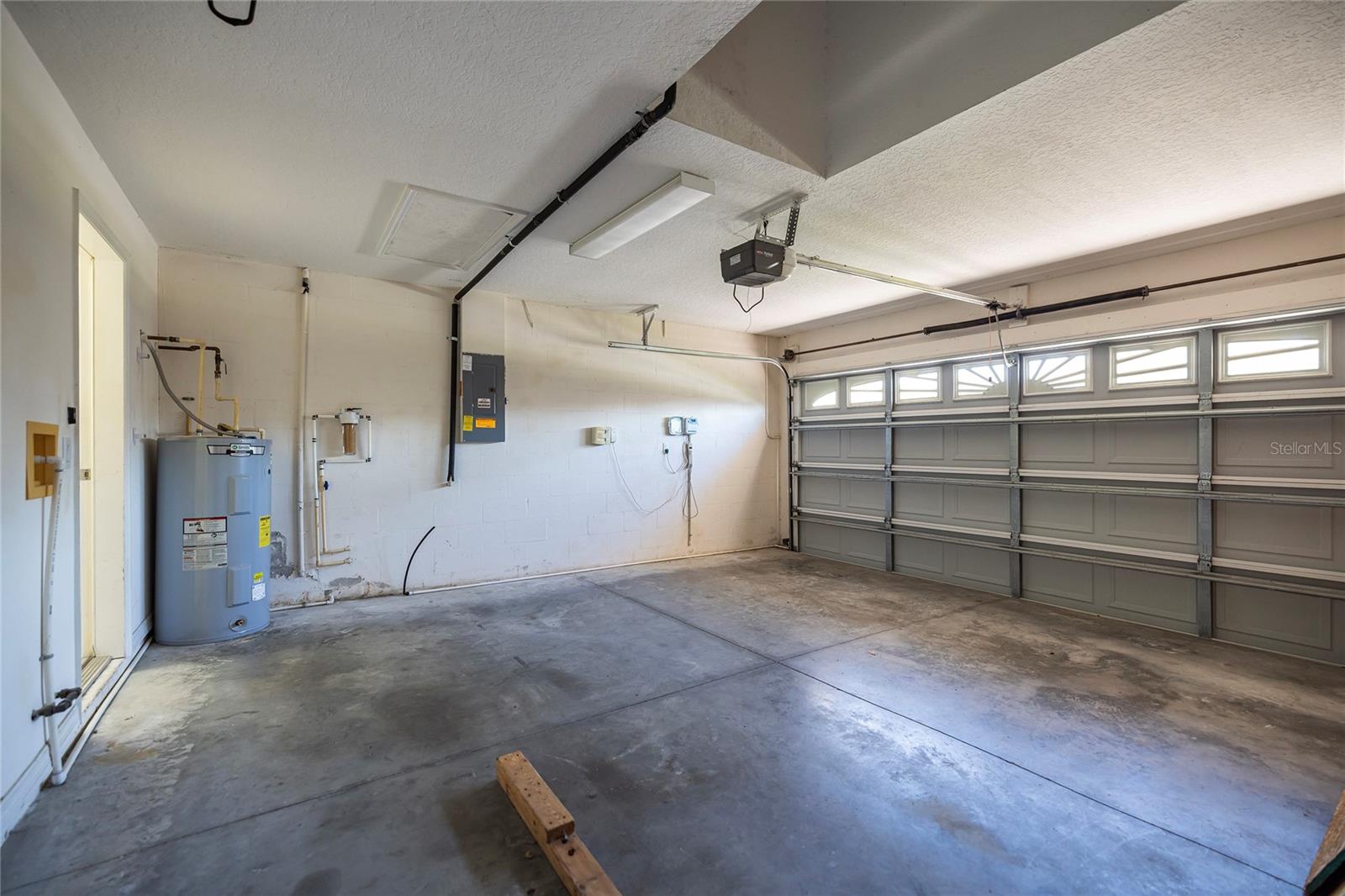 Image 41 of 45 For 219 Bay Arbor Boulevard