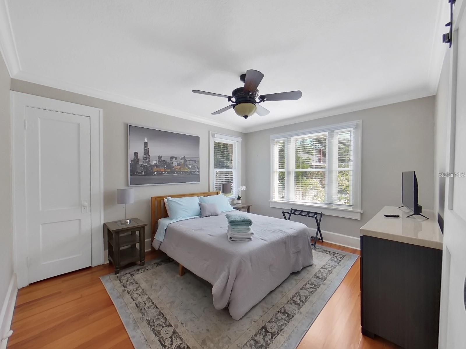 Image 10 of 32 For 614 8th Street N