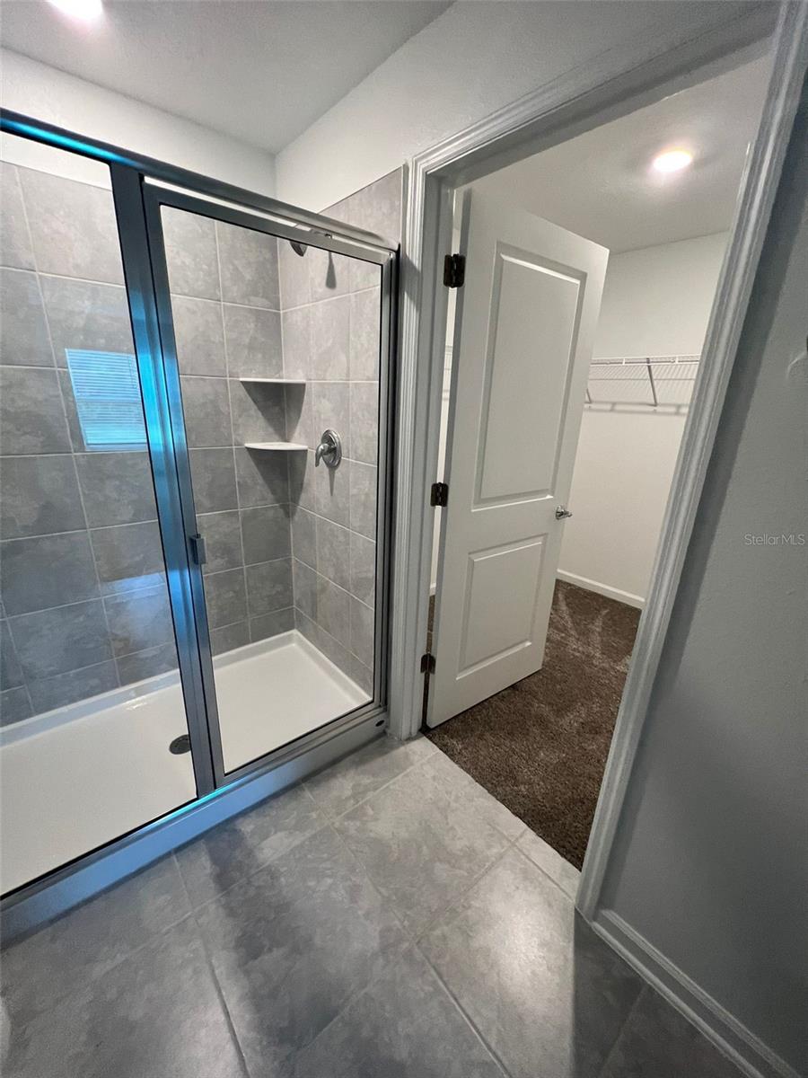 Image 6 of 14 For 34000 Sky Blossom Circle