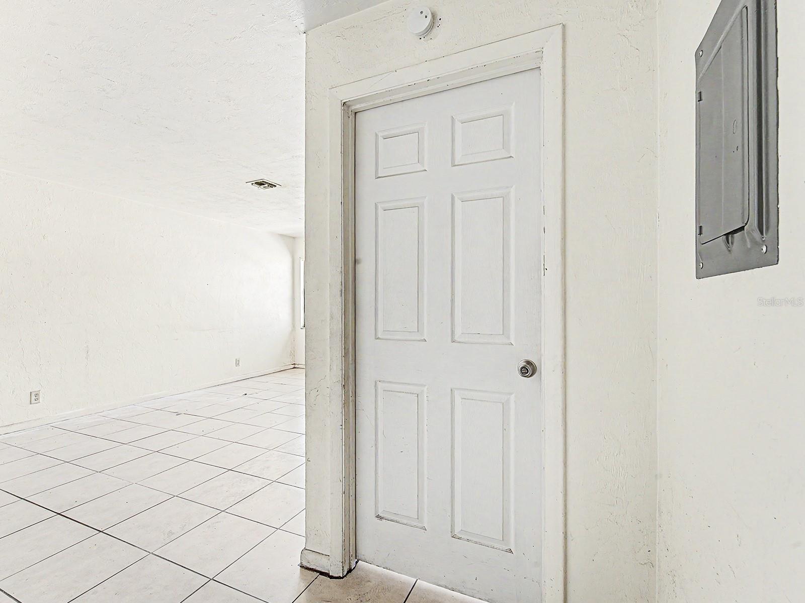 Image 15 of 33 For 34 21st Place