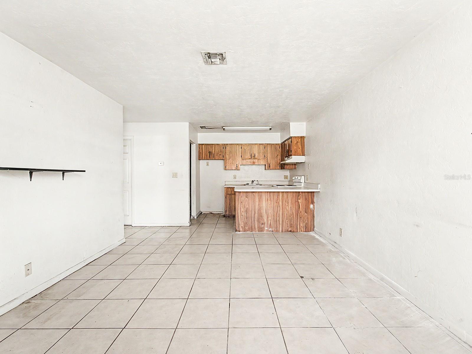 Image 8 of 33 For 34 21st Place