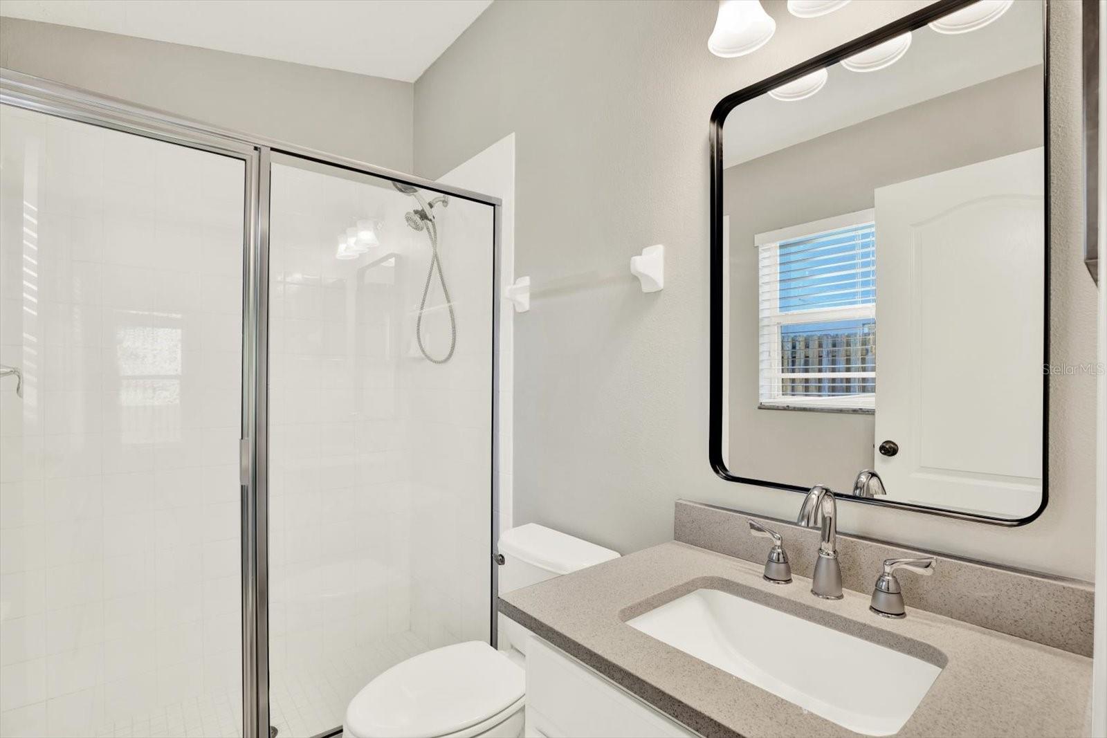 Image 9 of 14 For 12652 Chenwood Avenue