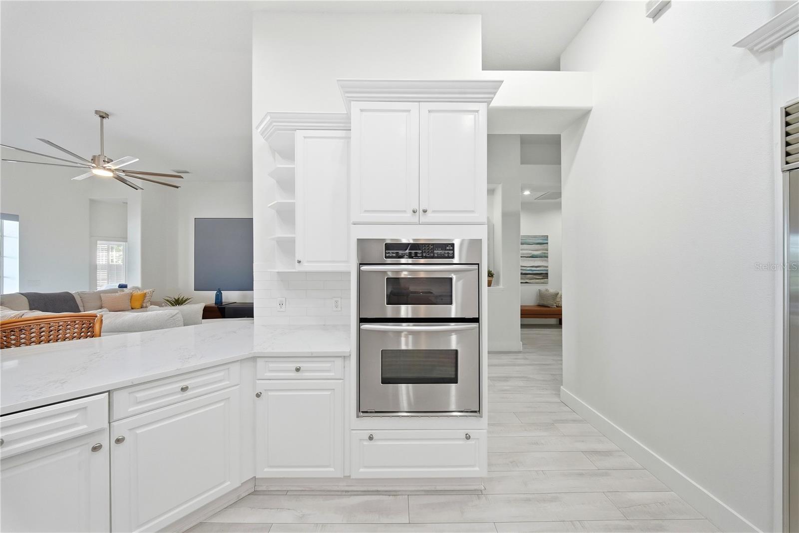 Image 21 of 62 For 510 Mirabay Boulevard