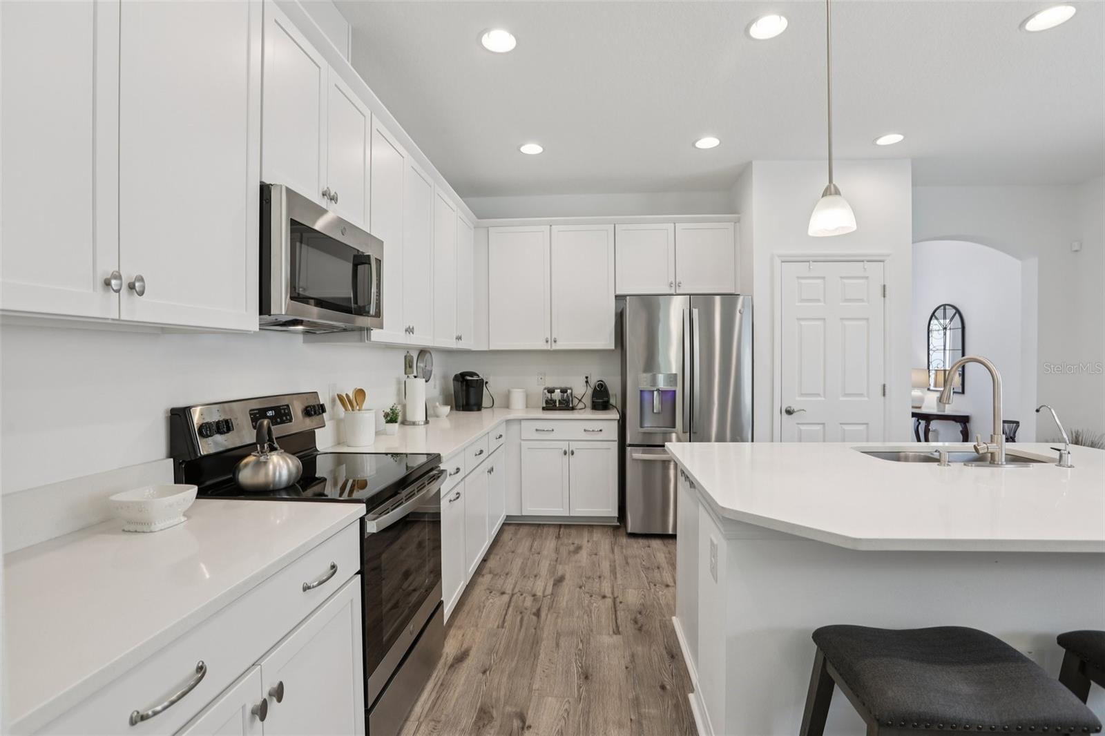 Image 13 of 51 For 7114 Gulf Cypress Avenue