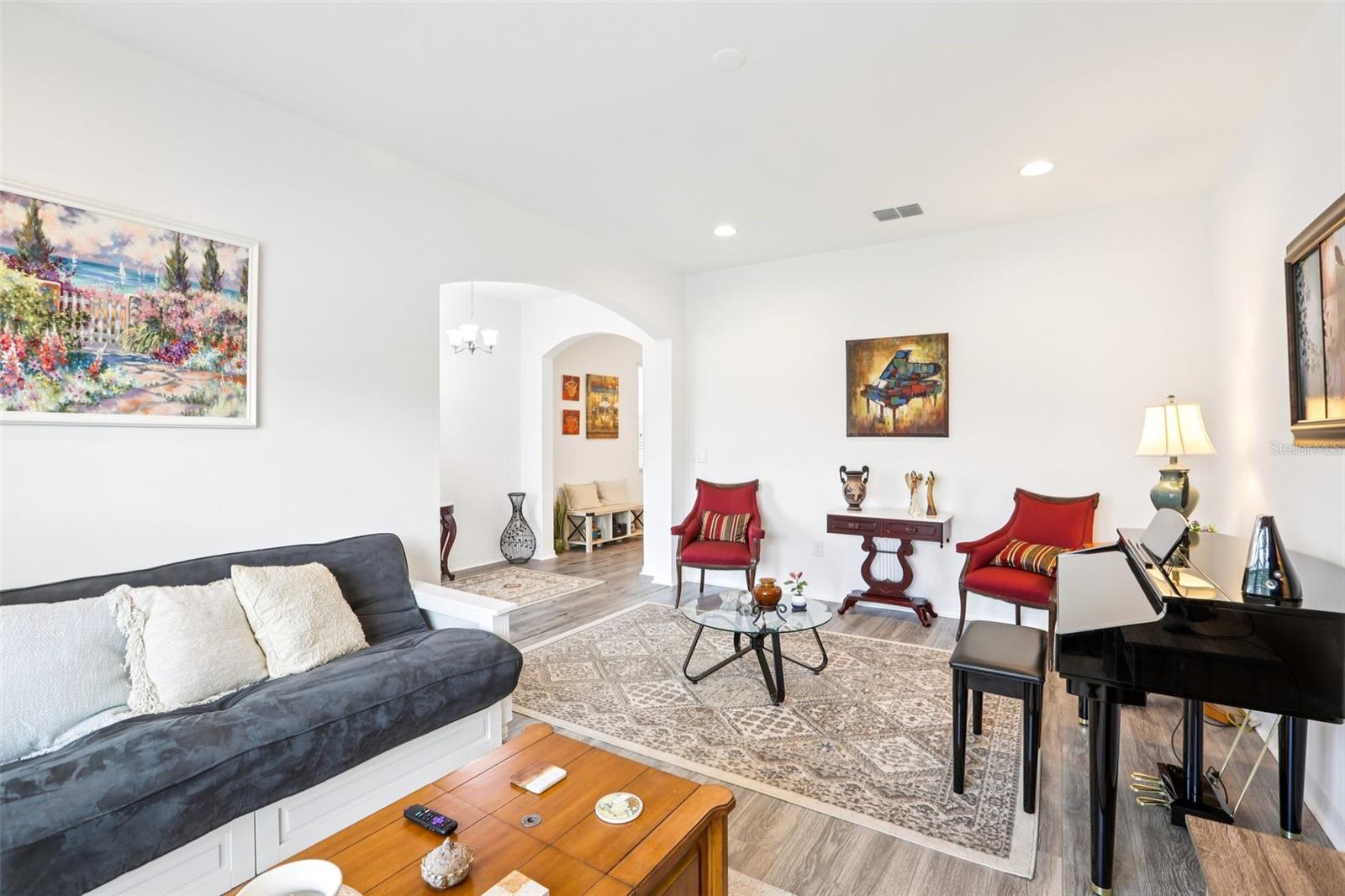 Image 16 of 51 For 7114 Gulf Cypress Avenue