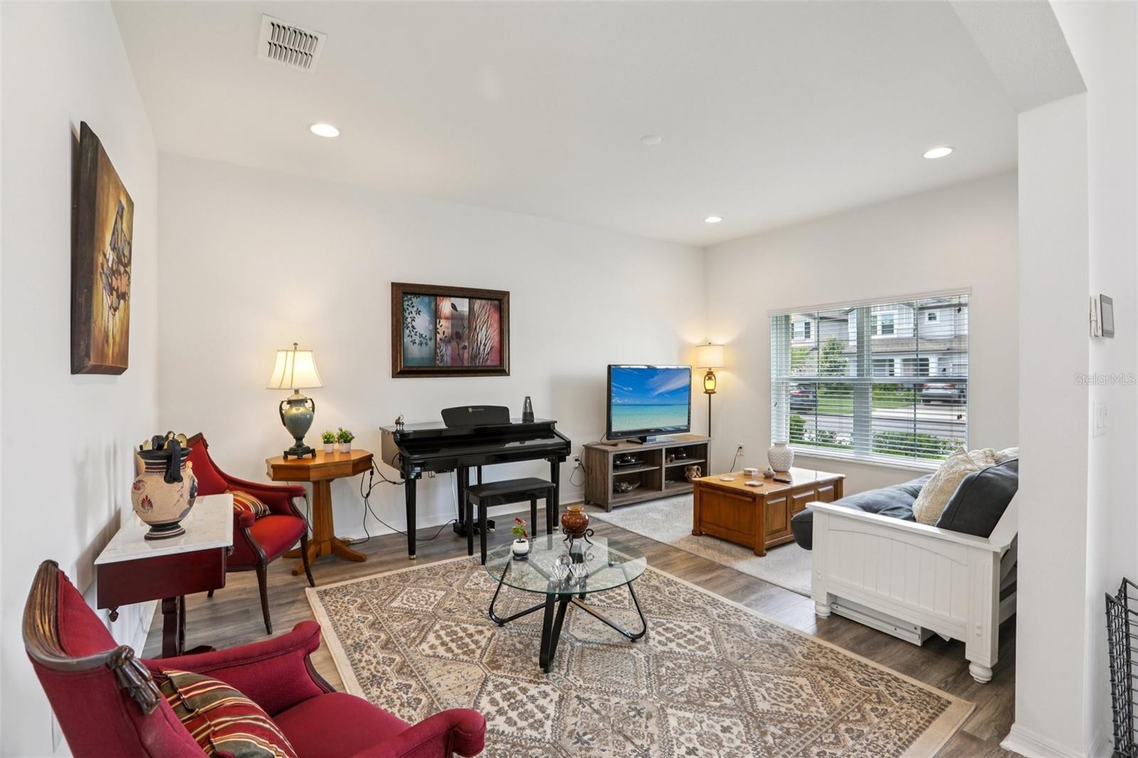 Image 17 of 51 For 7114 Gulf Cypress Avenue