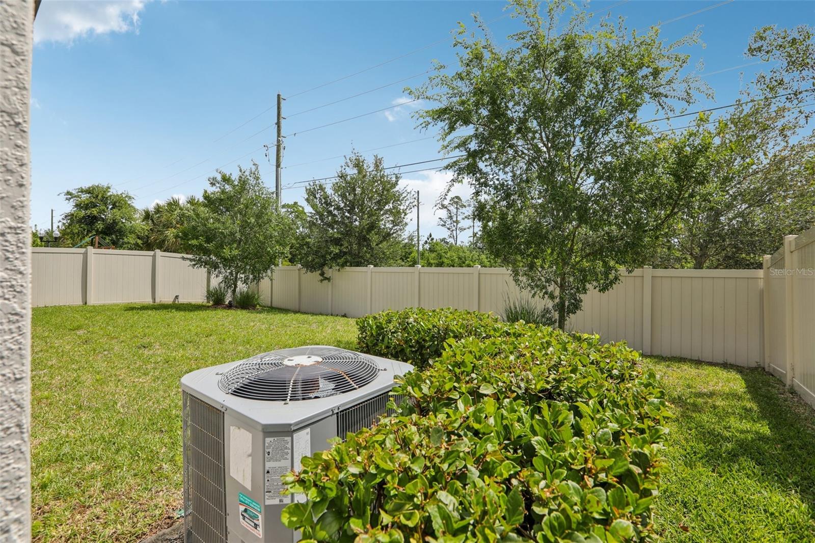 Image 35 of 51 For 7114 Gulf Cypress Avenue