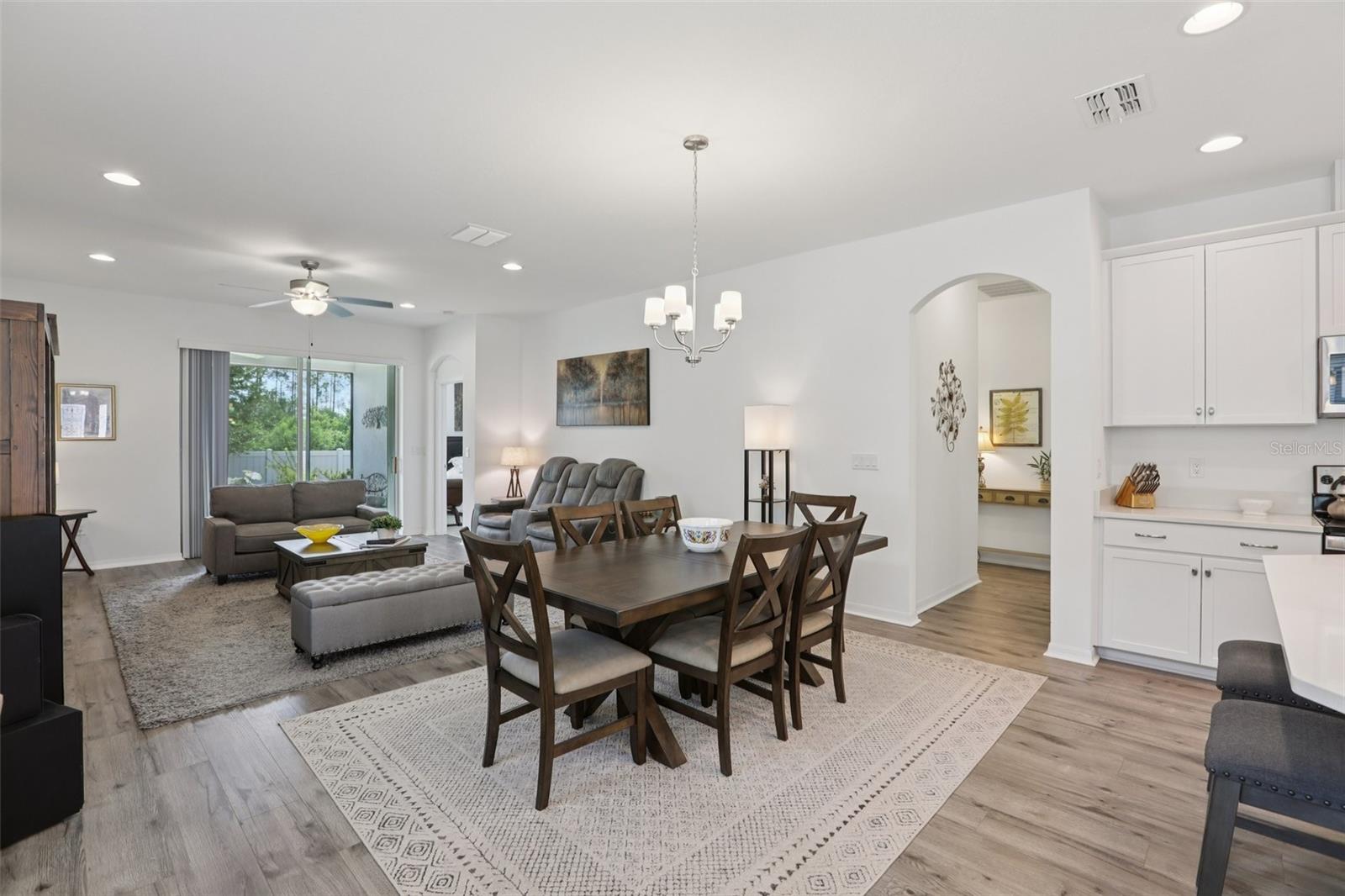 Image 8 of 51 For 7114 Gulf Cypress Avenue