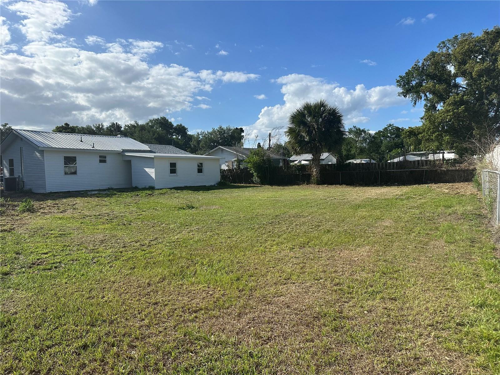 Image 24 of 26 For 2417 Tanglewood Street