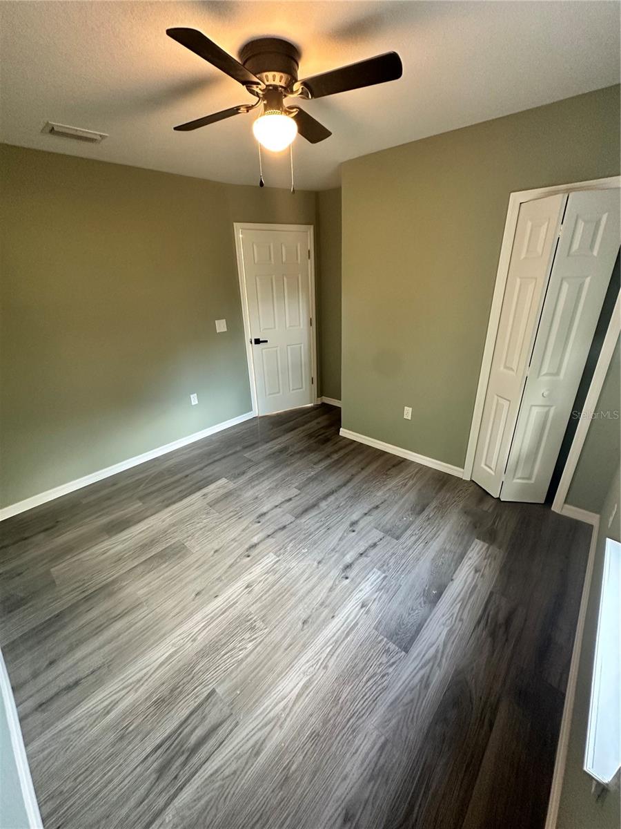 Image 8 of 26 For 2417 Tanglewood Street