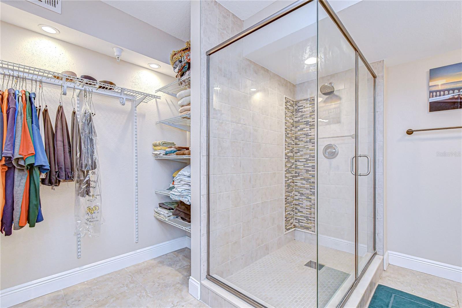 Image 14 of 40 For 2413 Bayshore Boulevard 1003