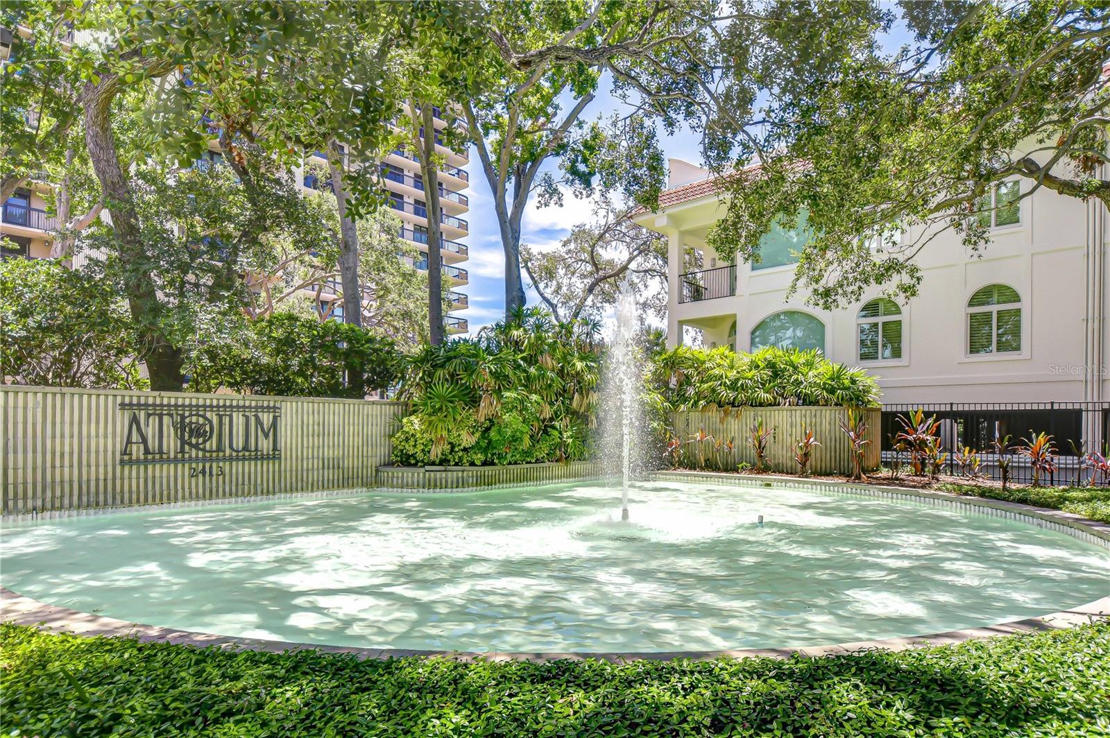 Image 29 of 40 For 2413 Bayshore Boulevard 1003