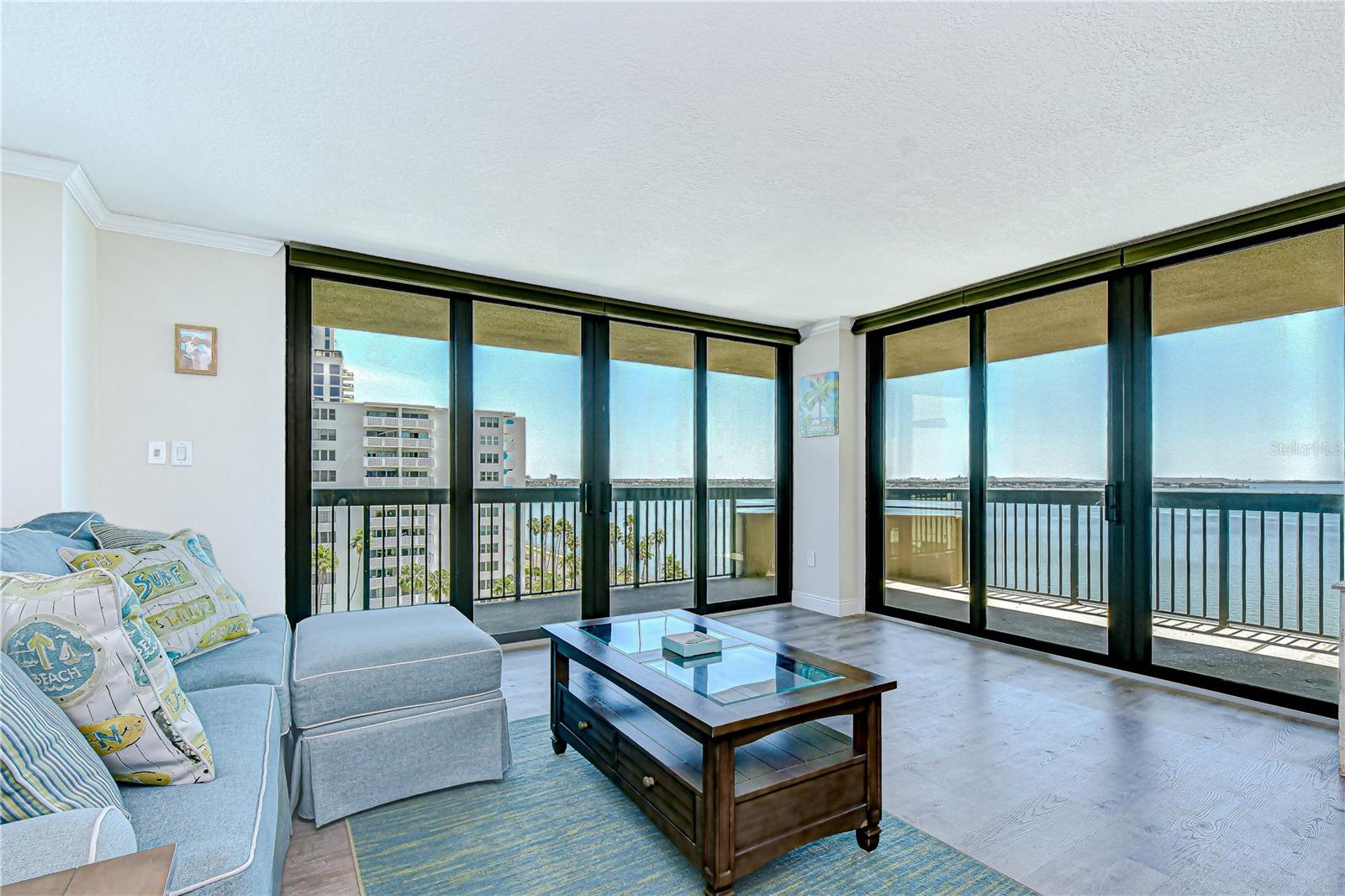Image 8 of 40 For 2413 Bayshore Boulevard 1003