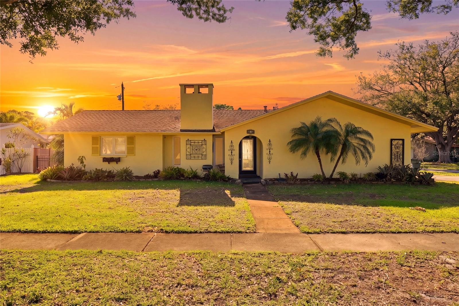 Details for 962 Corvette Drive, LARGO, FL 33771