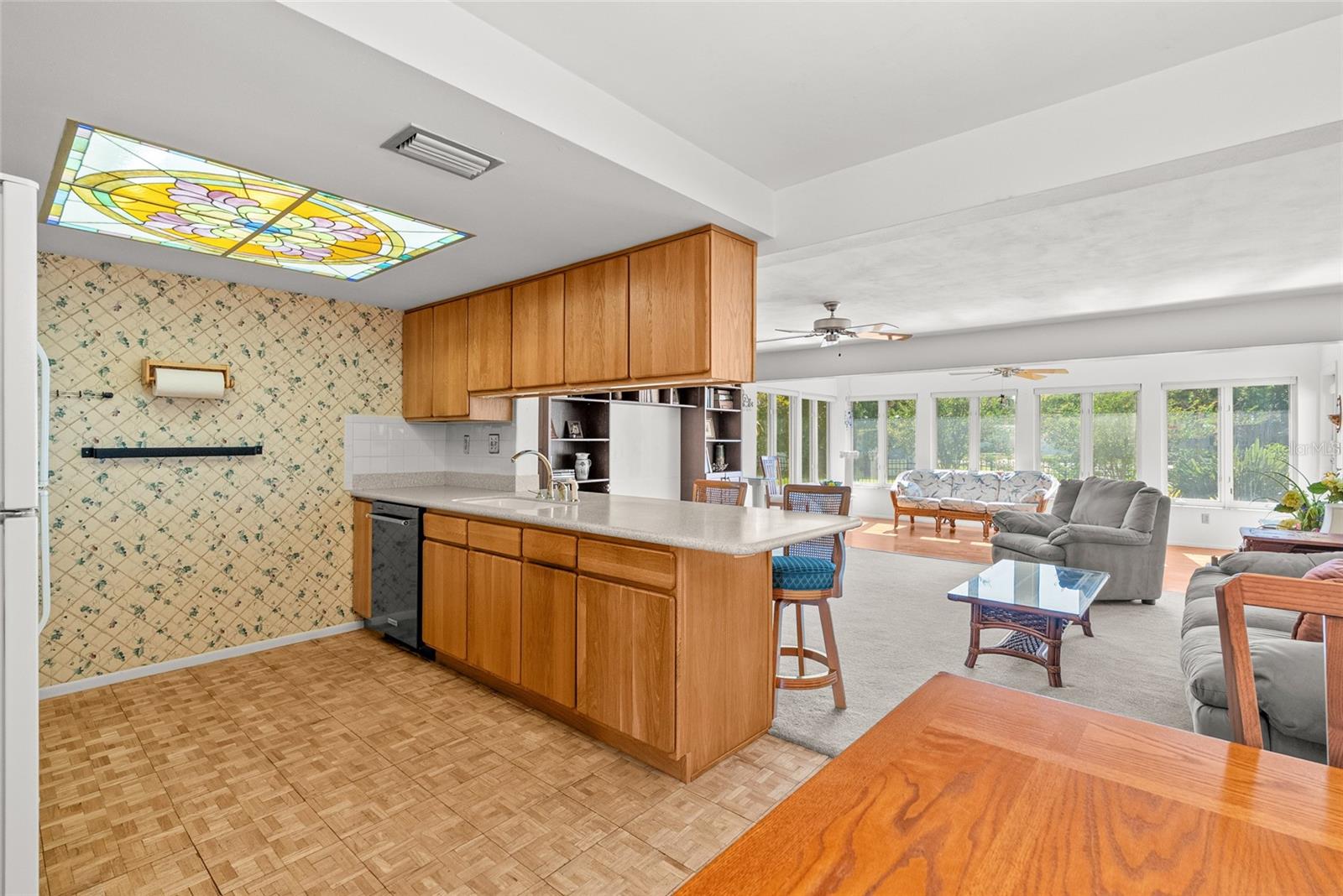 Image 10 of 46 For 962 Corvette Drive