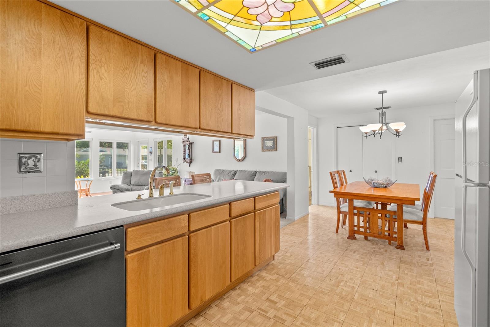 Image 11 of 46 For 962 Corvette Drive