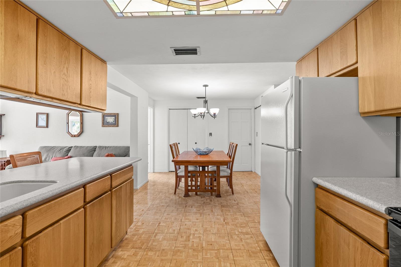 Image 12 of 46 For 962 Corvette Drive