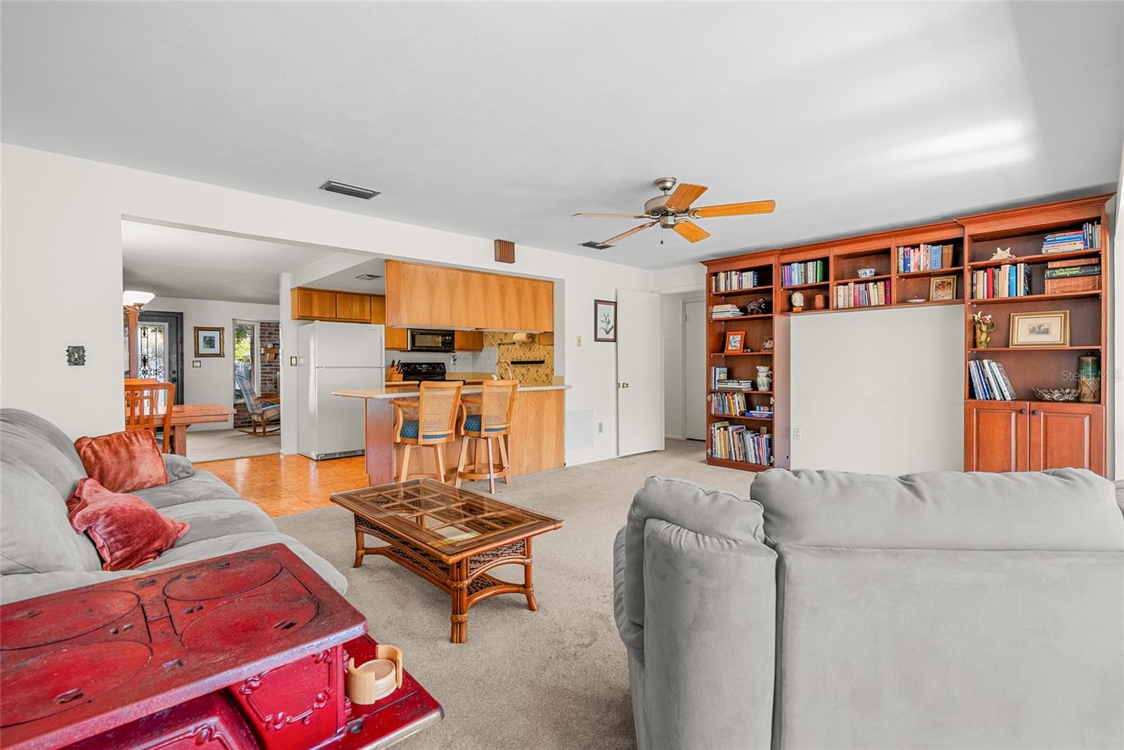 Image 15 of 46 For 962 Corvette Drive