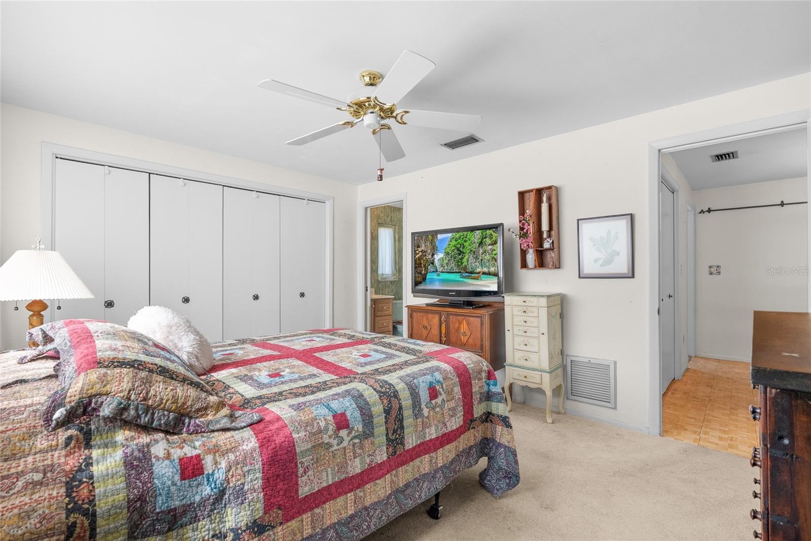 Image 20 of 46 For 962 Corvette Drive