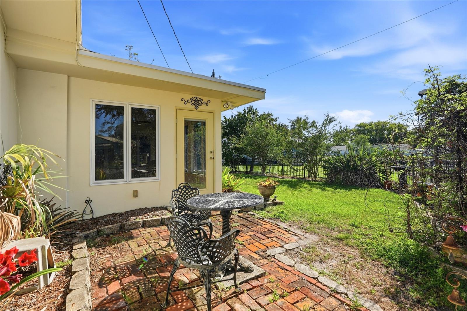 Image 32 of 46 For 962 Corvette Drive