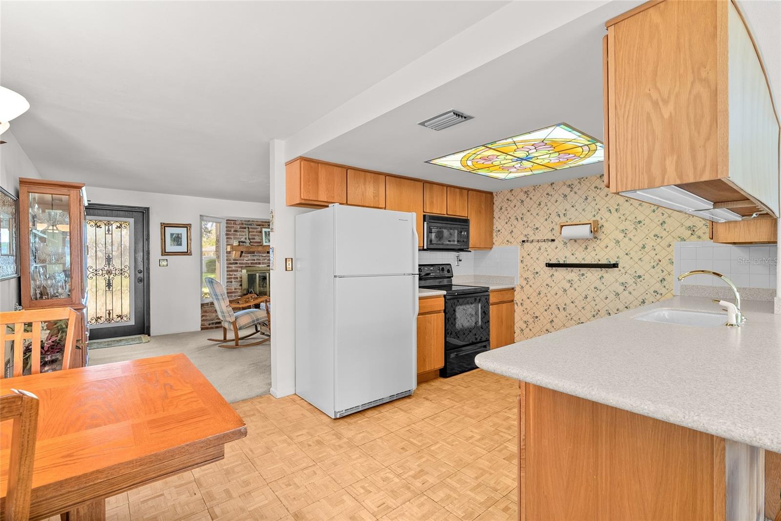 Image 6 of 46 For 962 Corvette Drive