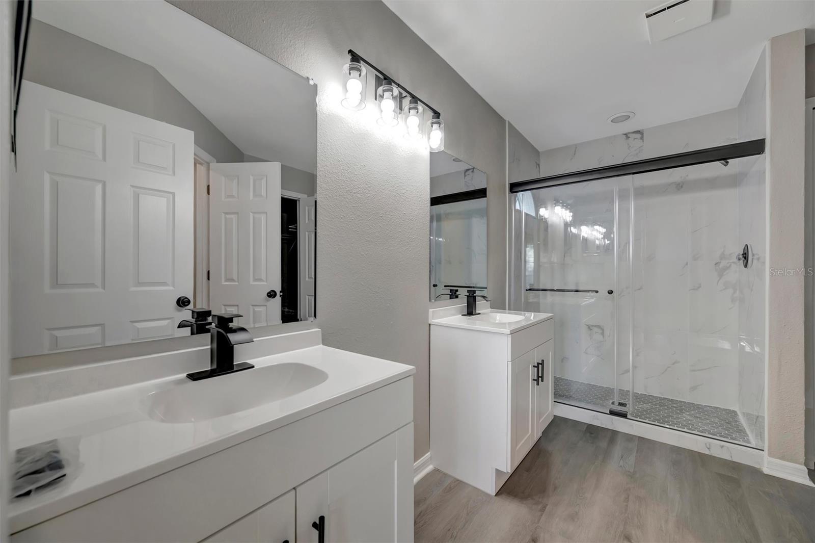 Image 10 of 35 For 9022 Sheldon Chase Drive