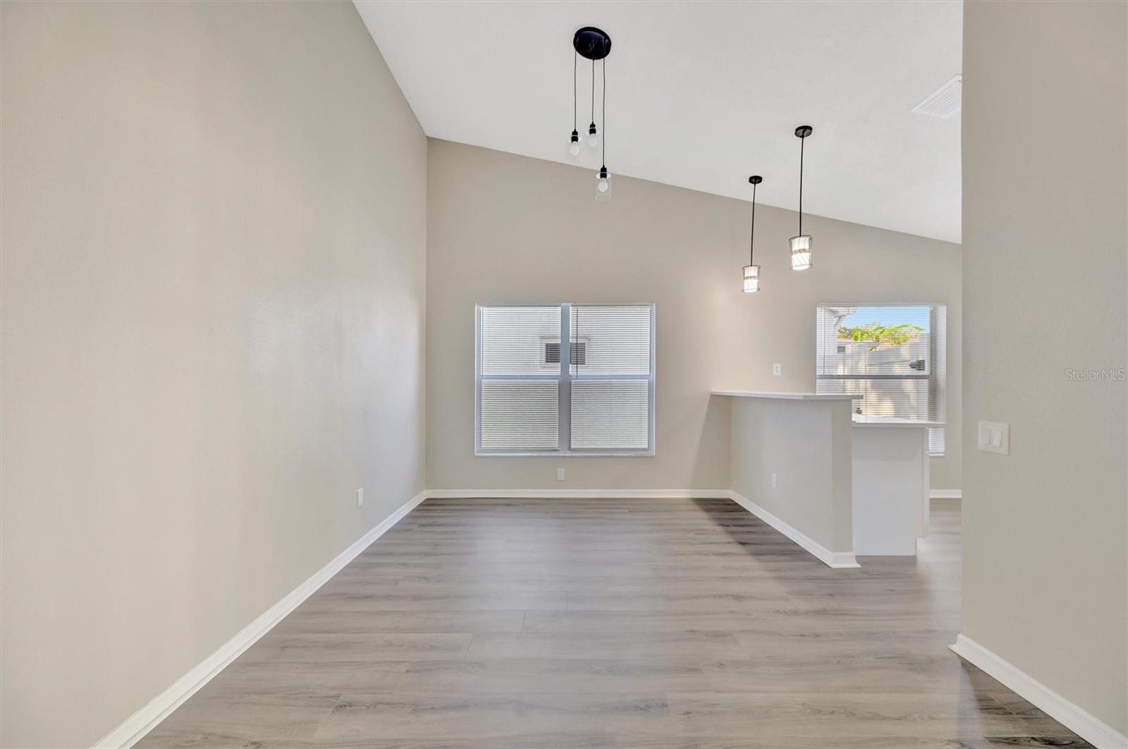 Image 17 of 35 For 9022 Sheldon Chase Drive