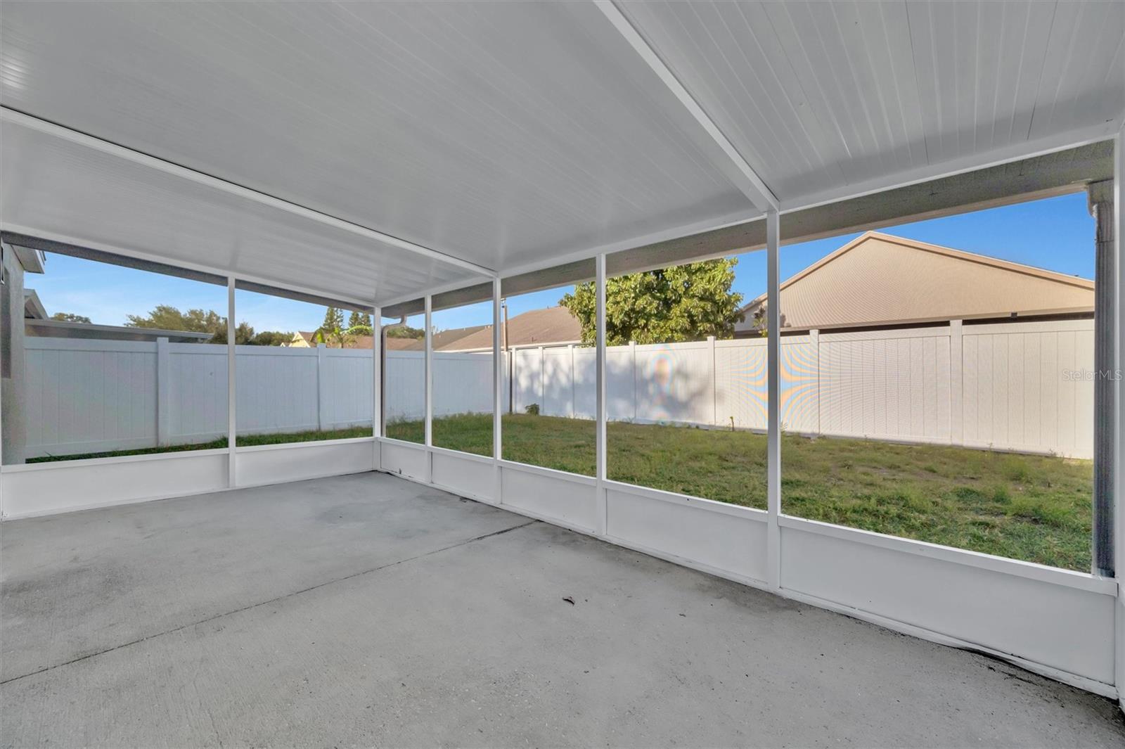 Image 4 of 35 For 9022 Sheldon Chase Drive