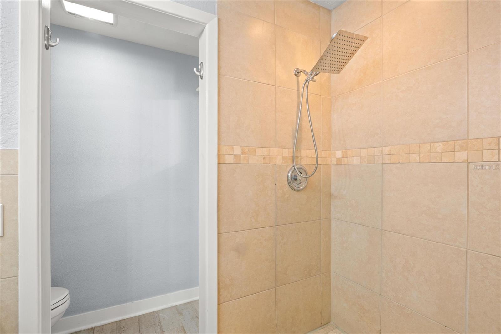 Image 29 of 36 For 4276 14th Lane Ne