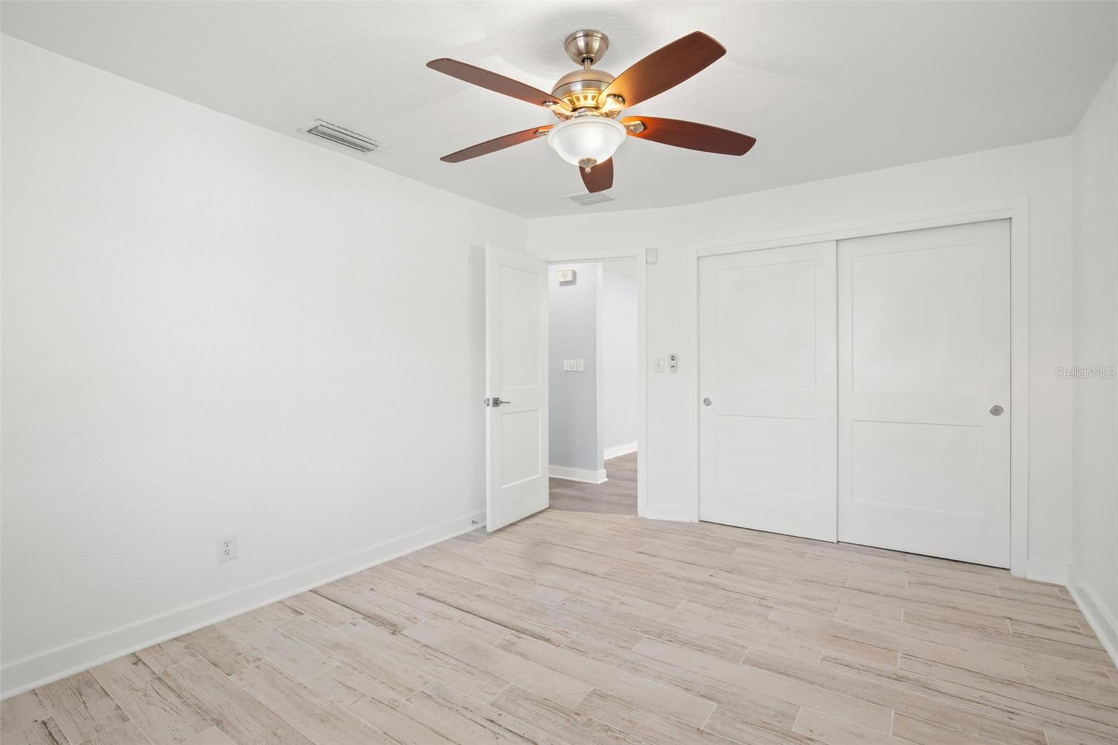 Image 34 of 36 For 4276 14th Lane Ne