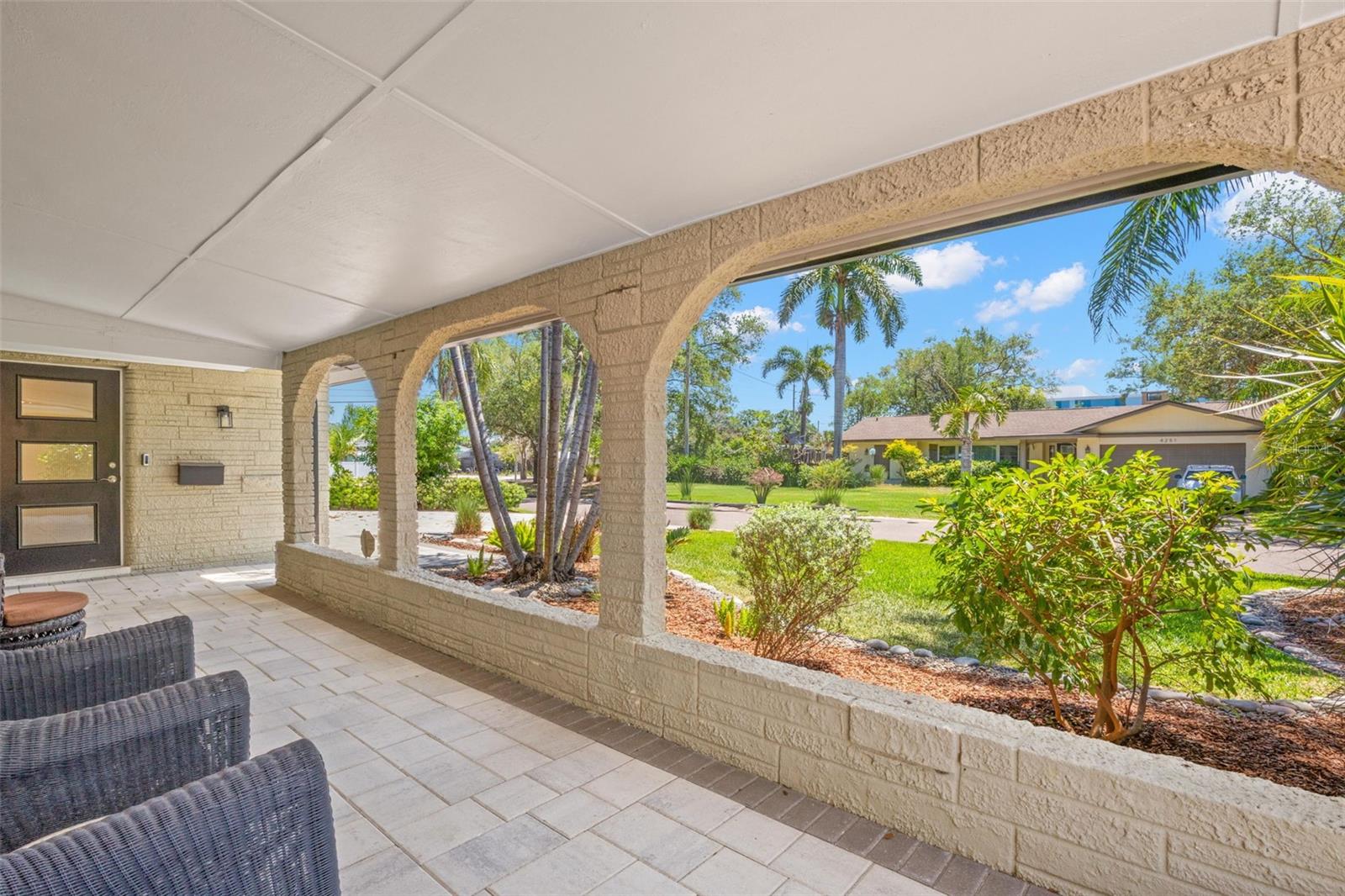 Image 4 of 36 For 4276 14th Lane Ne