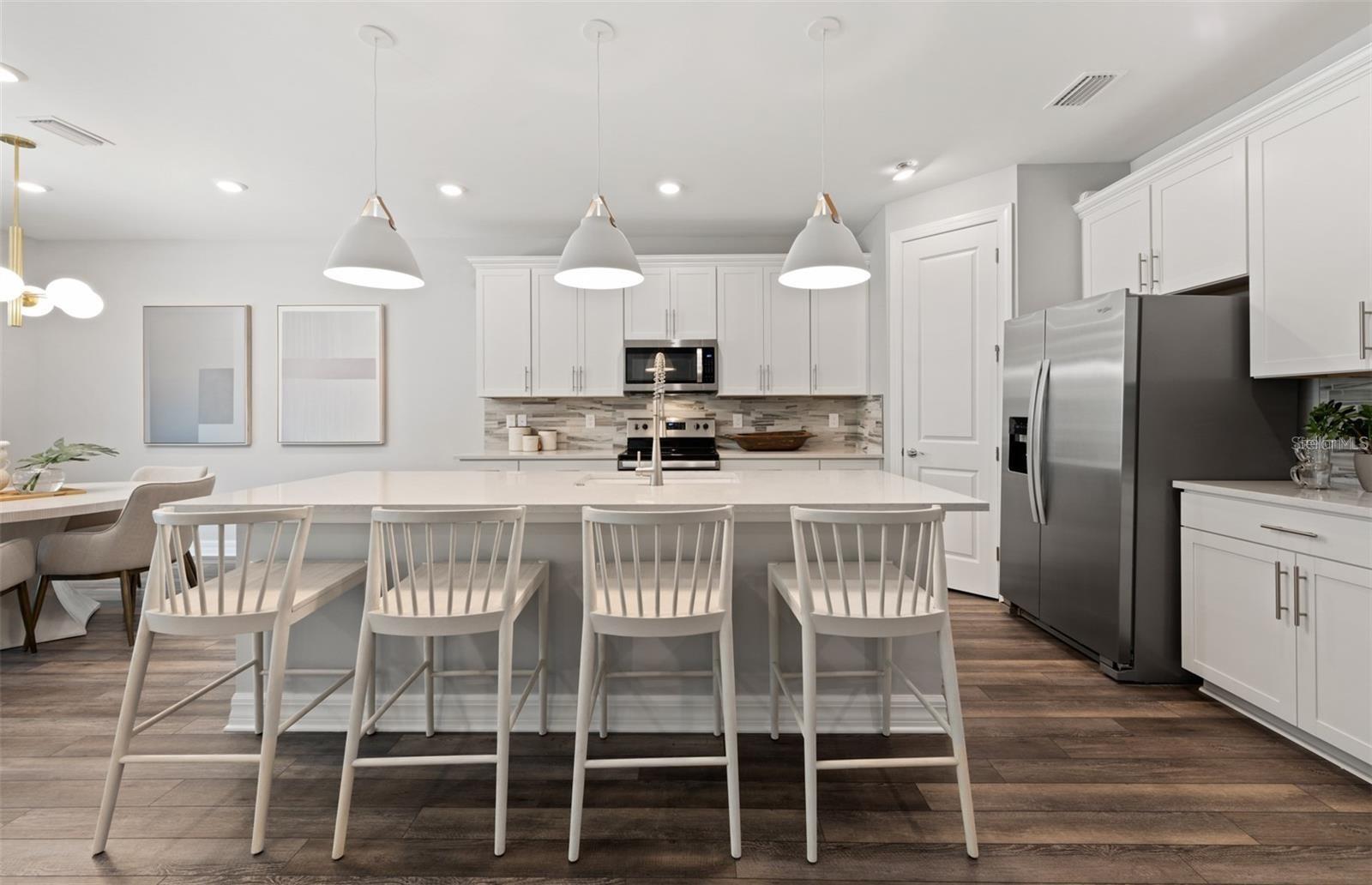 Image 3 of 13 For 7433 Summer Court