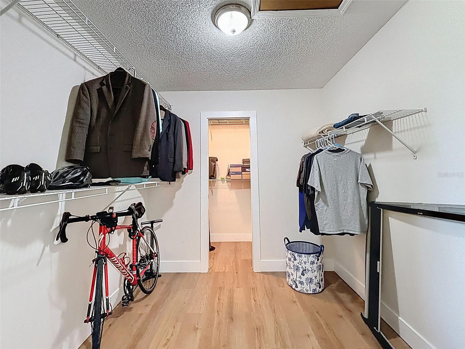 Image 17 of 29 For 1899 Shore Acres Boulevard Ne