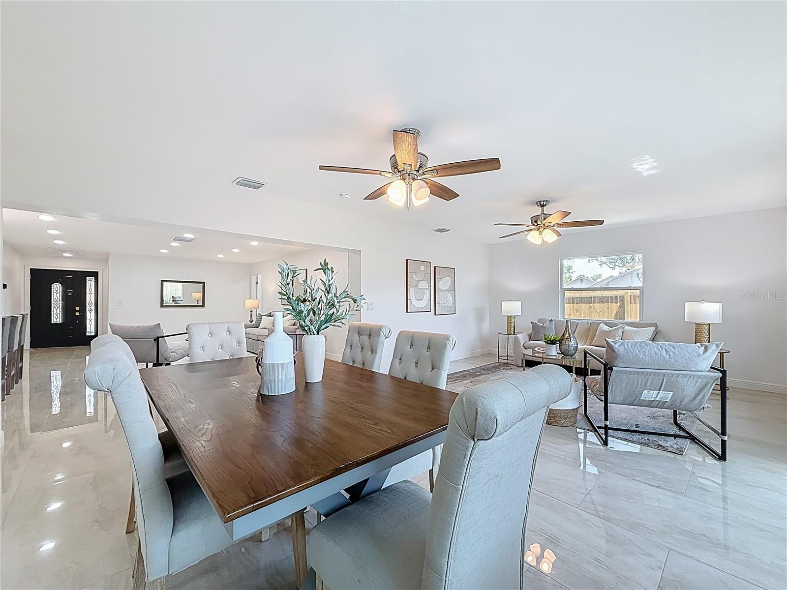 Image 19 of 46 For 910 Alcazar Way S