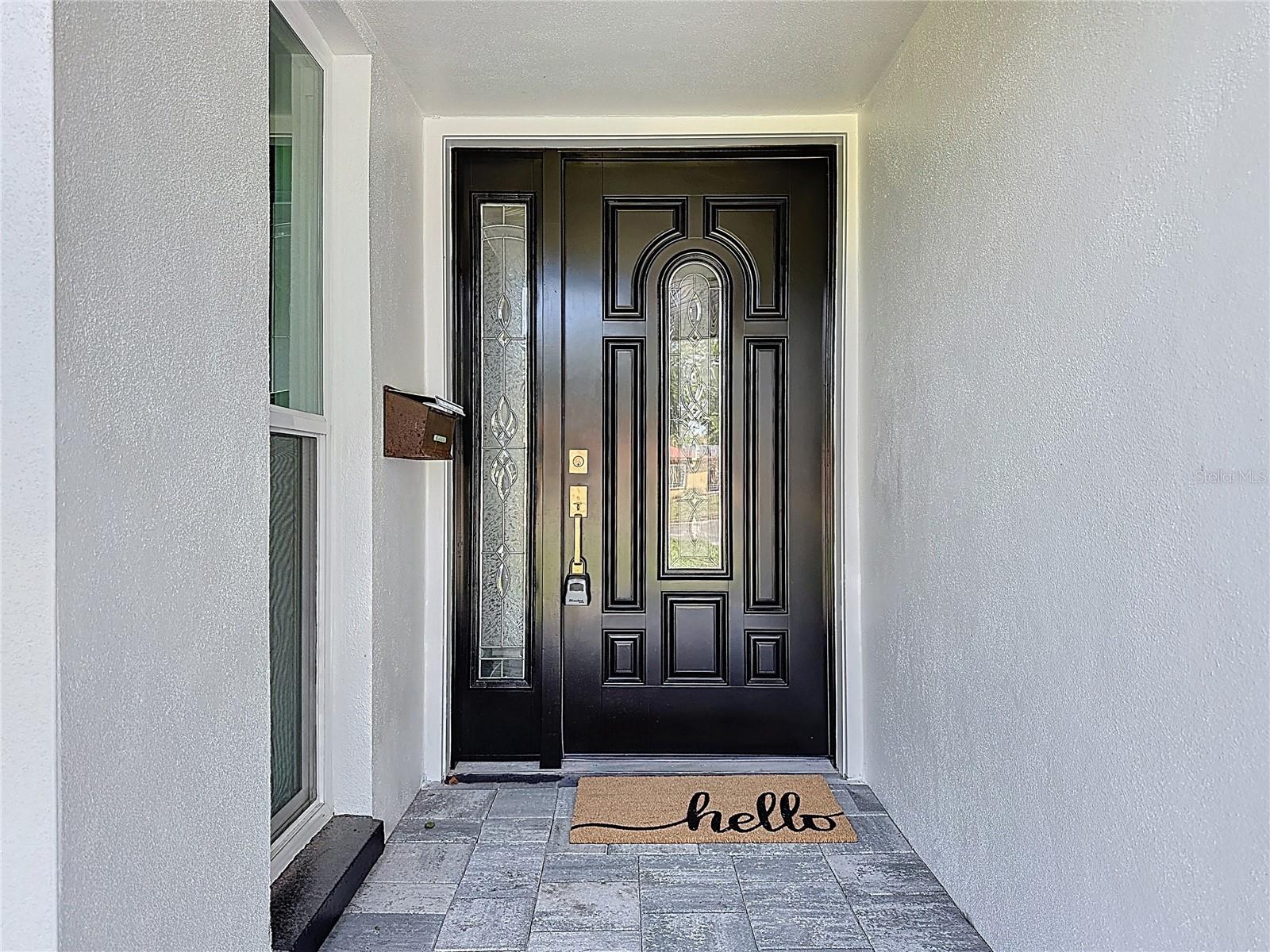 Image 3 of 46 For 910 Alcazar Way S