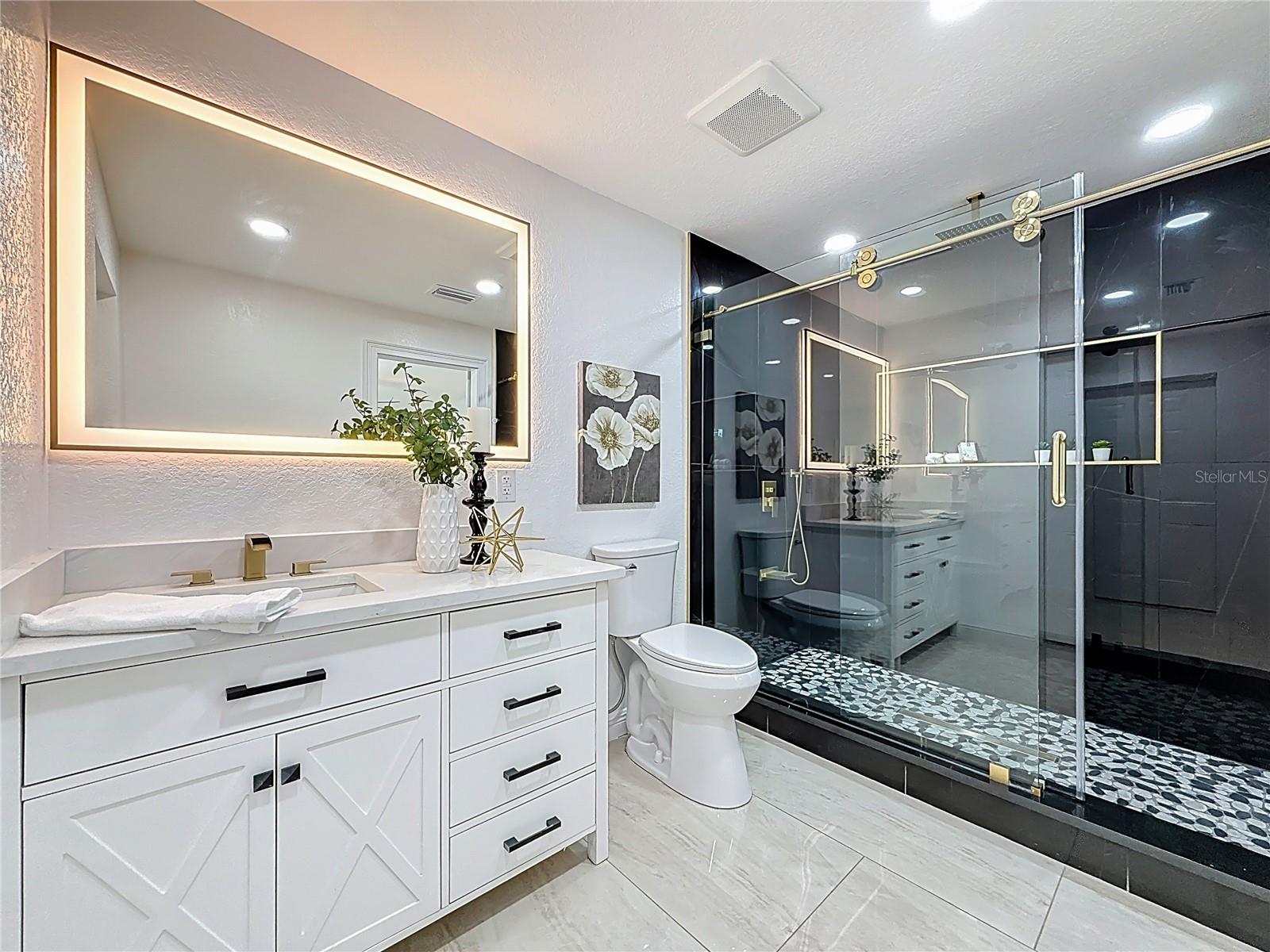 Image 30 of 46 For 910 Alcazar Way S